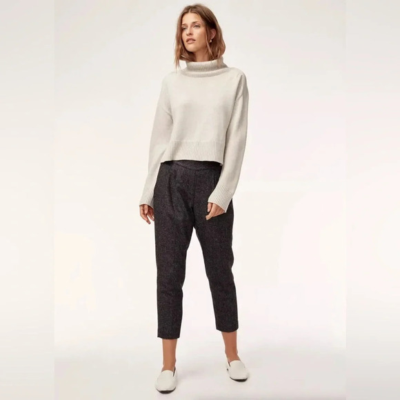 Aritzia Babaton Conan Stretch Wool Cashmere Crop Dress Pant  in Charcoal - Picture 1 of 8